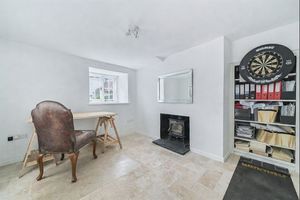 Photo 11- click for photo gallery